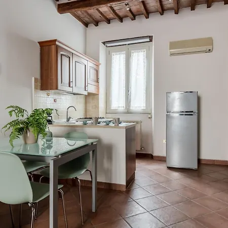 - Piazza Dell'anfiteatro Central Apartment! Apartment Lucca